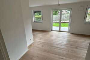 Traumhafte 3-Zimmer-Wohnung mit eigenem Garten & Terrasse – frei ab 01.12. – 93059 Steinweg-Pfaffenstein, Regensburg – Vorschaubild 5