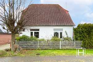 Charmantes Haus mit großer Werkstatt – Segeberg (Kreis) – Vorschaubild 1