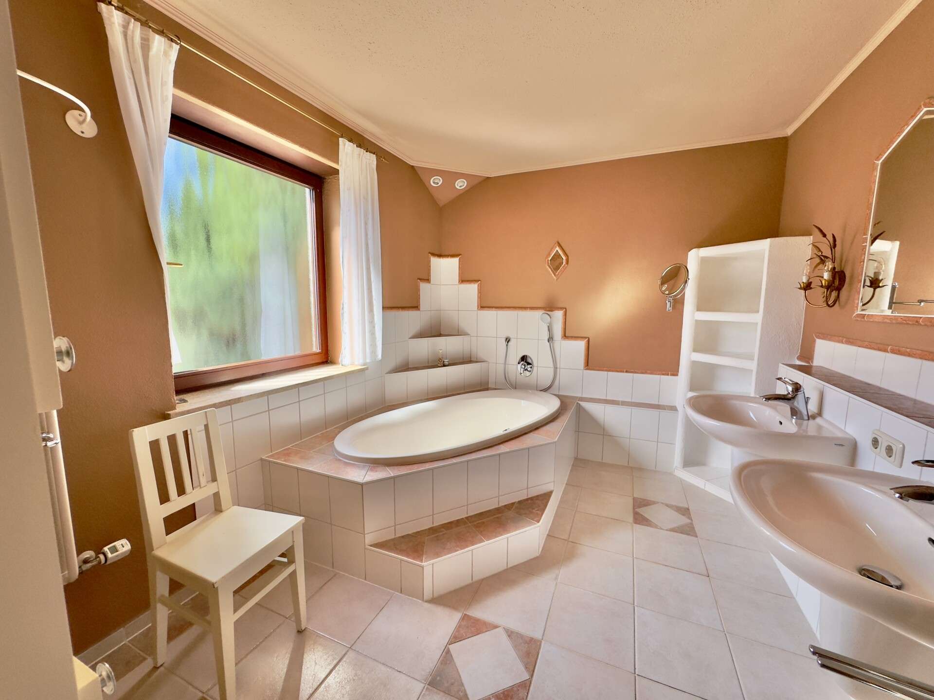 Immobilie in Vilshofen an der Donau - Ein Traum für die ganze Familie - 
Großes Miteinander, oder eine eigene Etage für jede Generation! - Bild 10