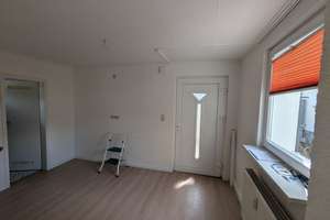 Wohnen mit Charakter: Kompaktes Apartment in Karlsruhe-Knielingen