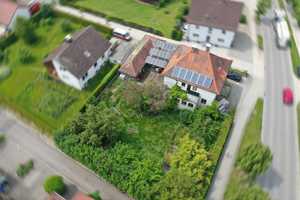 Rarität: Großes Grundstück mit kleinem Haus – Bauen oder sanieren! – Haupstraße 17, 88450 Biberach (Kreis) – Vorschaubild 1