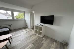 Möblierte helle  3-Zimmer Dachgeschosswohnung in Köln-Höhenhaus – Im Weidenbruch 93, 51061 Höhenhaus, Köln – Vorschaubild 16