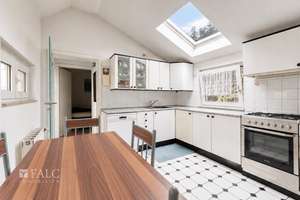 Düsseldorf-Stockum: Doppelhaushälfte mit Wintergarten auf 668 m² Grundstück – 40468 Stockum, Düsseldorf – Vorschaubild 9