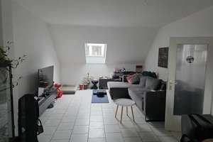 Dachgeschosswohnung mit viel Licht und 75 m² in ruhiger Lage von Essen – Kirchfeldstr. 4, 45219 Kettwig, Essen – Vorschaubild 4