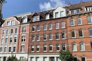 Helle, schöne und gepflegte Altbauwohnung mit Dielenfussboden und Einbauküche – Fockstrasse 26, 24114 Südfriedhof, Kiel – Vorschaubild 2