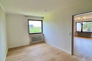 Ühlingen-Birkendorf - 2 Zimmerwohnung im OG mit Balkon in ruhiger Wohnlage – Die vollständige Adresse der Immobilie erhältst du vom Anbieter., 79777 Ühlingen-Birkendorf – Vorschaubild 4