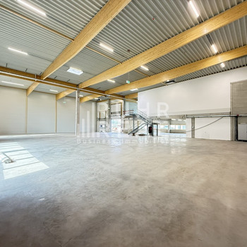 Gewerbeflächen in Neuss | 2 Rampen + 2 ebenerdige Tore | solitär | Neubau