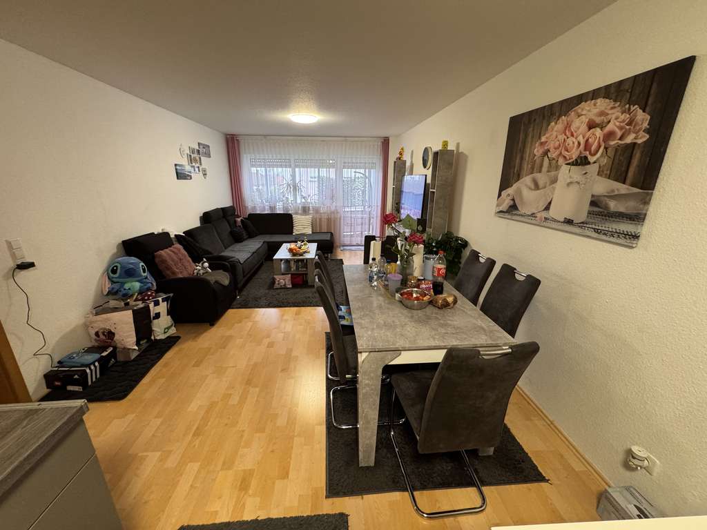 Immobilie in Laichingen - Charmante 3‑Zimmer‑Wohnung mit sonnigem Balkon und Tiefgarage - provisionsfrei vom Eigentümer - Bild 4