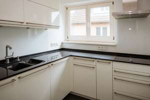 Ruhige - helle - 3,5 Zimmer Wohnung - 2 Balkone - EBK - Keller und kleine TG  – Die vollständige Adresse der Immobilie erhältst du vom Anbieter., 22159 Farmsen-Berne, Hamburg – Vorschaubild 5