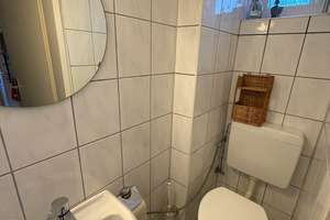 Einfamilienhaus Bungalow auf 650 m² großem Grundstück mit 142 m² Wfl.+ 90 m² Nfl. in ruhiger Lage! – 60439 Niederursel, Frankfurt am Main – Vorschaubild 4