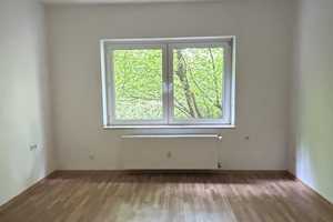 tolle 3,5-Zimmer-Erdgeschosswohnung mit Balkon !! – Elsa-Brandström-Straße 11, 45136 Essen – Vorschaubild 5