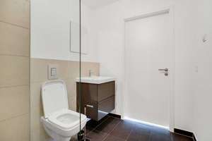 2 Zimmer mit EBK, Aufzug und sonnigem Balkon   – Allee der Kosmonauten 25a, 10315 Lichtenberg (Ortsteil), Berlin – Vorschaubild 5