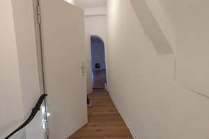 Großzügige Räume  / stilvolle Wohnung  in Fachwerkhaus am Marktplatz/auch als Praxis/Büro geeignet – Klosterstrasse 11, 74523 Schwäbisch Hall – Vorschaubild 25