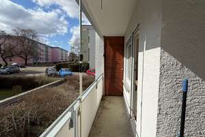 Gepflegte Erdgeschosswohnung in Neu-Ulm Offenhausen mit durchdachter Aufteilung und sonnigem Balkon – Johann-Strauß-Str. 27, 89231 Neu-Ulm – Vorschaubild 17