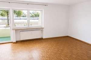 Attraktive  3-ZKB-Wohnung mit unveraubarem Blick auf Dom und Stadtamhof! – Am Europakanal 20, 93059 Stadtamhof, Regensburg – Vorschaubild 3