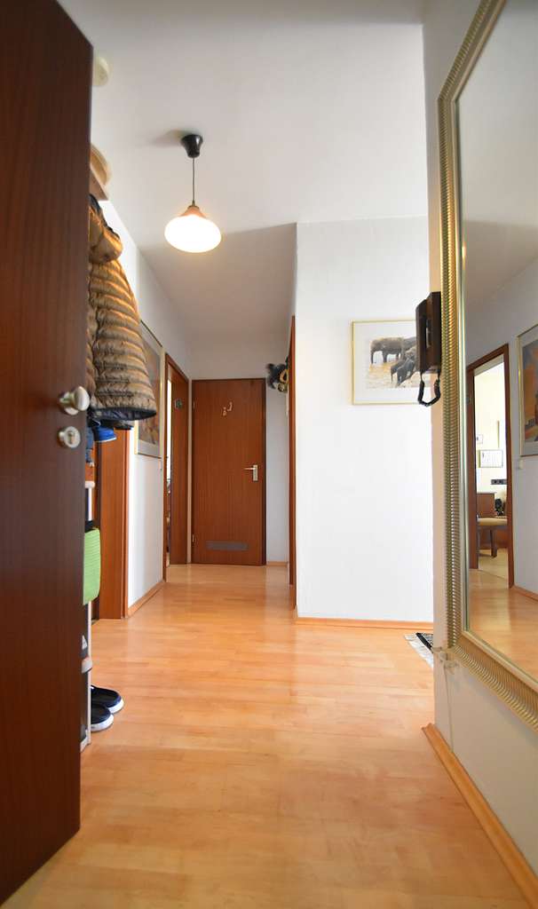 Immobilie in Affalterbach - "LIVING NOW” -  in wundervoller 3,5 Zimmer Wohnung mit traumhafter Aussicht und in absoluter Ruhe! - Bild 1