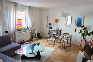 Hell und gemütlich! 2,5 Raum EG-Wohnung in super Lage! Fernwärme!