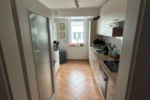 Zentral und trotzdem ruhig - schöne 3 - Zimmerwohnung mit großzügigem Balkon – Elisabethenstrasse 64, 64283 Mitte, Darmstadt – Vorschaubild 2