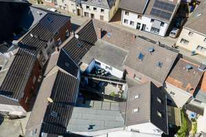 Mehrgenerationenhaus mit drei Einheiten und eigenen Zugängen – Die vollständige Adresse der Immobilie erhältst du vom Anbieter., 41189 Wickrathberg, Mönchengladbach – Vorschaubild 3