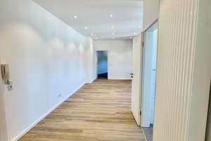 Sanierte und Stilvolle 2,5-Zimmer-Dachgeschosswohnung mit gehobener Innenausstattung in Düsseldorf – Reisholzer Straße 1, 40231 Lierenfeld, Düsseldorf – Vorschaubild 3