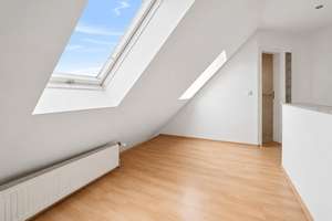 Charmante Maisonettewohnung mit Potenzial in begehrter Wohnlage – Die vollständige Adresse der Immobilie erhältst du vom Anbieter., 53179 Mehlem, Bonn – Vorschaubild 11