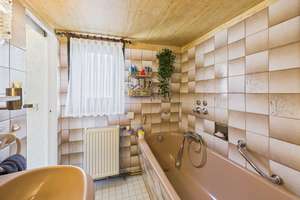 Doppelhaushälfte mit Potenzial – Gestalten Sie Ihr neues Zuhause selbst in Friedberg-Bruchenbrücken – Die vollständige Adresse der Immobilie erhältst du vom Anbieter., 61169 Friedberg (Hessen) – Vorschaubild 14
