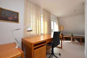 Traumhaft möbliertes Haus mit Garten und Pool in Würzburg/Frauenland – Die vollständige Adresse der Immobilie erhältst du vom Anbieter., 97074 Frauenland, Würzburg – Vorschaubild 17