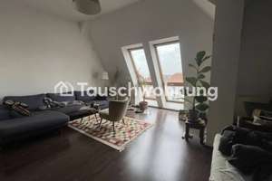 Tauschwohnung: Große helle DG Wohnung in Neukölln
