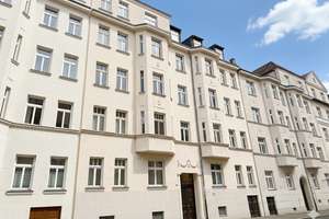 Lichtblick am Mariannenpark-Bezugsfreie 2 Zimmer Wohnung mit großem Sonnenbalkon