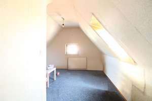 Gepflegtes Zuhause mit Garten, Terrasse und Stellplätzen – ideal für Paare oder Familien – Die vollständige Adresse der Immobilie erhältst du vom Anbieter., 59073 Heessen, Hamm – Vorschaubild 9