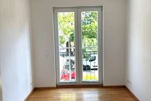 * WOHNEN NAHE SCHLOßSTRAßE: REPRÄSENTATIVER NEUBAU MIT EINBAUKÜCHE, PARKETT, BALKON & 2 BÄDERN! * – 12163 Steglitz, Berlin – Vorschaubild 12