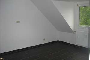Geräumige 2 Zimmer-Wohnung in zentraler Lage in Rotthausen!!! – Steeler Str. 67, 45884 Rotthausen, Gelsenkirchen – Vorschaubild 6