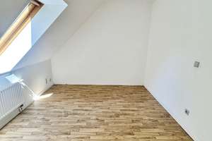 Individuelles EFH mit 2 Einheiten: 11 Zimmer, 409 m² Nutzfl., Keller, Pool, großer Garten! – Puschkinallee xx, 15745 Wildau – Vorschaubild 56