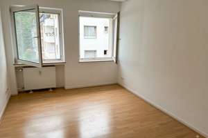 Lebendiges Kessenich: 3-Zimmer-Wohnung mit Balkon