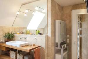 Provisionsfrei - Luxuriöse 3,5-Zimmer Dachgeschosswohnung - Wohnen über den Dächern von Nymphenburg – Lierstraße 12e, 80639 Nymphenburg, München – Vorschaubild 4
