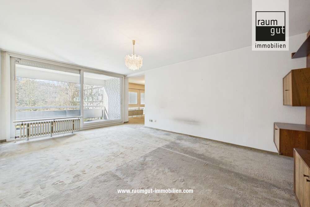 Ihr neues Zuhause in Golzheim: großzügiger Schnitt, PKW-Stellplatz und viel Raum für Ihre Ideen, Düsseldorf – Bild 1