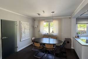 Familienhaus am Park | 150.000 € investiert | Neues Dach | Neue Heizung | PV – Canisiusstraße 12, 47803 Kempener Feld/Baackeshof, Krefeld – Vorschaubild 4