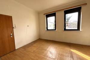 Modernisierungsbedürftiges Einfamilienhaus mit Garage und Sonnengrundstück im Herzen von Bardenberg – Die vollständige Adresse der Immobilie erhältst du vom Anbieter., 52146 Würselen – Vorschaubild 6