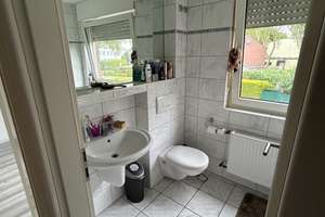 Modernisiertes Reihenmittelhaus mit Garage, Garten und offenem Wohnkonzept in Wickrath – Lannerstraße 22, 41189 Wickrath-Mitte, Mönchengladbach – Vorschaubild 11