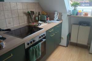 Ansprechende 3-Zimmer-Dachgeschosswohnung mit Balkon in Erlangen/Tennenlohe – Die vollständige Adresse der Immobilie erhältst du vom Anbieter., 91058 Tennenlohe, Erlangen – Vorschaubild 7