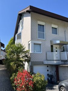 Exklusives Reiheneckhaus in Langen