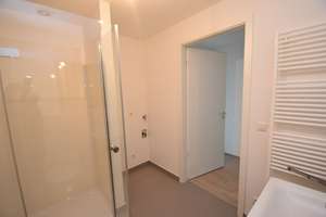 Attraktive 3-Zi.-Wohnung mit Einbauküche nahe U3, BMW & Olympiapark – Am Oberwiesenfeld 21, 80809 Am Riesenfeld, München – Vorschaubild 13