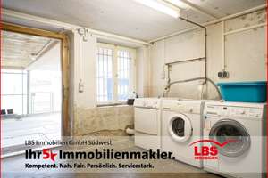 Nutzen Sie das Potenzial – Sanierungsobjekt mit Garten für Ihre Visionen – Die vollständige Adresse der Immobilie erhältst du vom Anbieter., 75015 Bretten – Vorschaubild 24