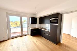 Exklusives Penthouse in Bestlage – Weitblick über die Isarauen & Abendsonne – Hellabrunner Straße 5, 81543 Siebenbrunn, München – Vorschaubild 2