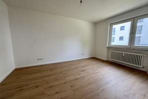 Einziehen und wohlfühlen ! Ideale, geräumige 2-Zimmer-Wohnung mit Balkon, Einbauküche und Stellplatz – Hauberrisserstraße 25, 65189 Südost, Wiesbaden – Vorschaubild 8