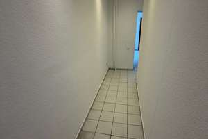 Renovierte 2- Zimmer Altbauwohnung  Erdgeschoss *nur schriftl. Anfragen* – Iltisstrasse 5, 24143 Gaarden-Ost, Kiel – Vorschaubild 10