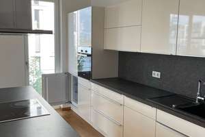 4 Zimmer Wohnung mit Loggia & EBK in erster Lage auf der Hafeninsel in Offenbach – 63067 Kaiserlei, Offenbach am Main – Vorschaubild 5