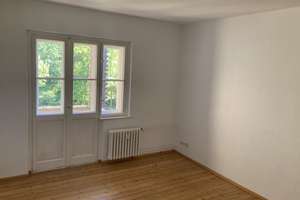 Charmante 2 Zimmer-Altbauwohnung in ruhiger Lage in Zehlendorf