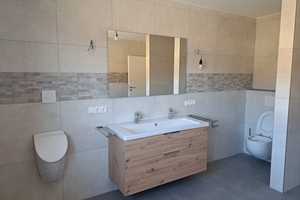 Erstbezug: Geräumiges, exklusives 7-Zimmer-Reihenendhaus mit geh. Innenausstattung – Deggendorf (Kreis) – Vorschaubild 18