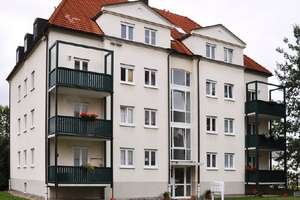 Familientraum über 2 Etagen in Laubegast – Villacher Str. 81a, 1279 Laubegast, Dresden – Vorschaubild 1